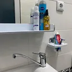 Bob & Pool Apartment