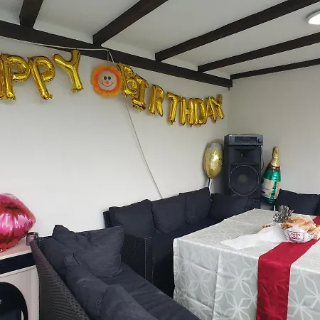 Bob & Pool * كلوج-نابوكا