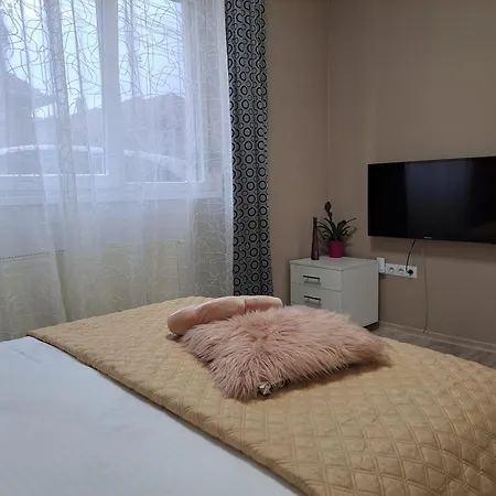 Apartment Bob & Pool Cluj-Napoca