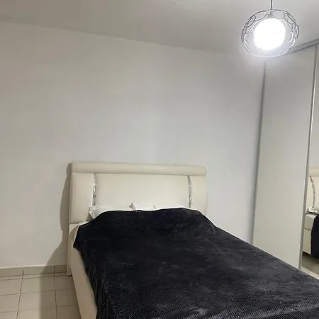 Bob & Pool Apartment Cluj-Napoca