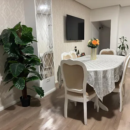 Apartament Bob & Pool