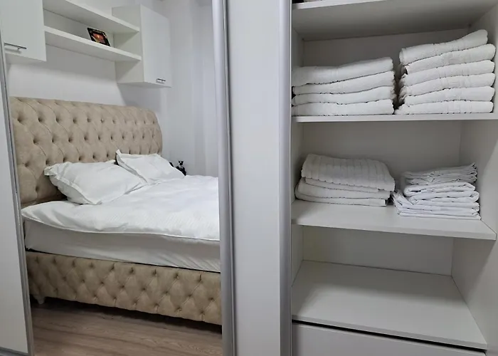 Apartment Bob & Pool Cluj-Napoca